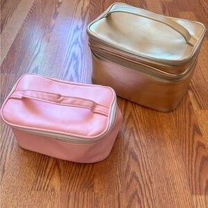 2-piece makeup travel organizer set in pink and gold